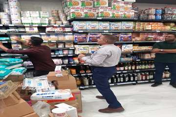 بازرسی از مراکز عرضه و فروش غیرمجاز شیرخشک و مکمل ها 
